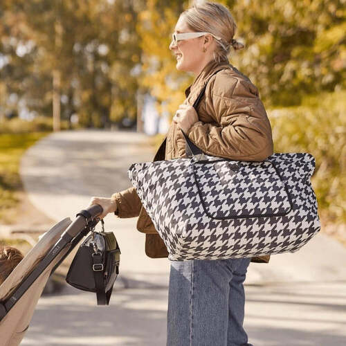 Fold-Up Tote - Houndstooth Black/Beige