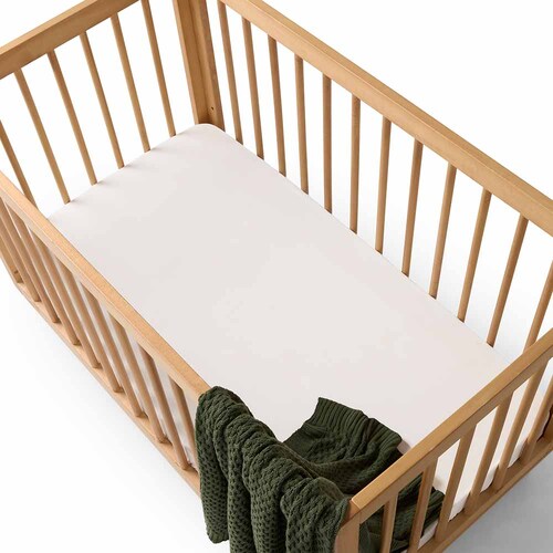 Fitted Organic Cot Sheet - Milk